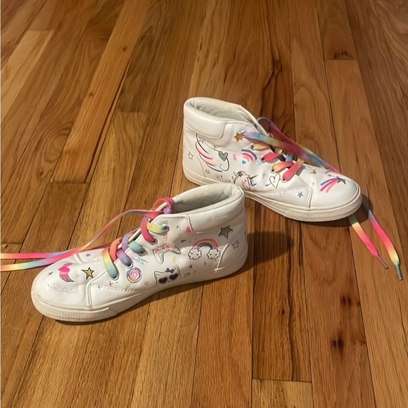 The Children’s Place - Picture 3 of 7